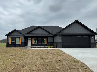 506 N Edgewood Dr, Coffeyville, KS, 67337