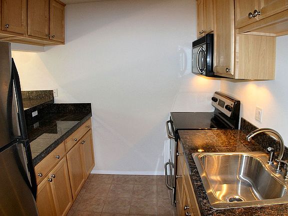 2nd image of 1616 41st Ave E APT 104