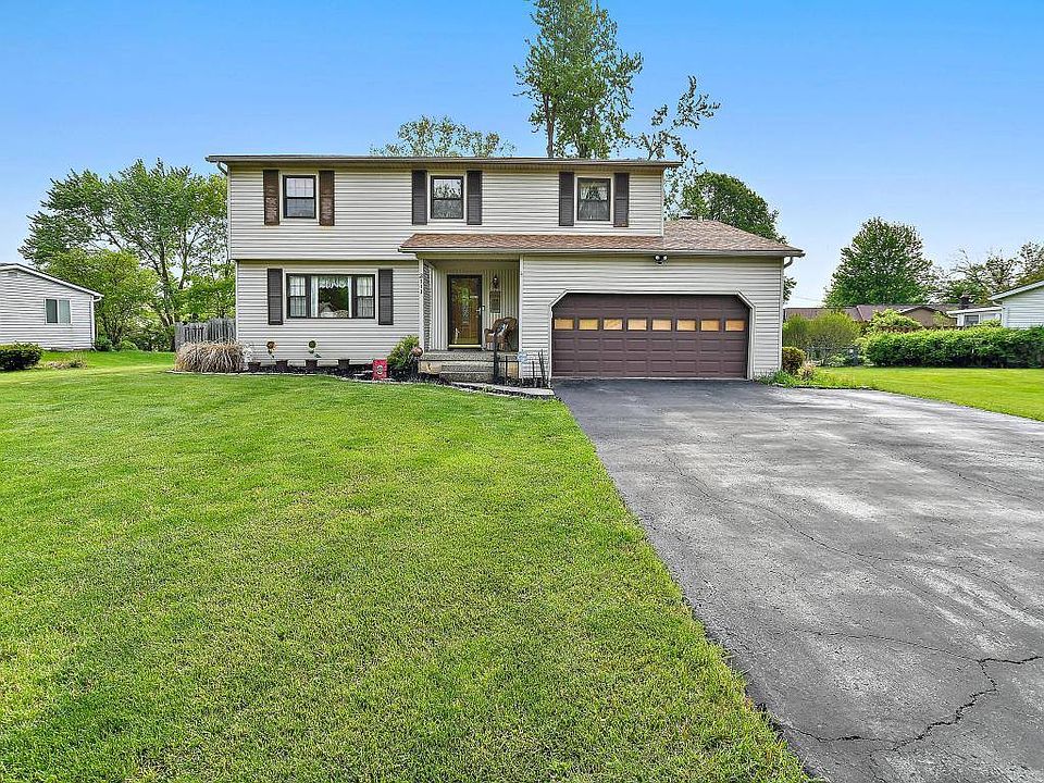1st image of 2111 Birchwood Dr