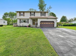 2111 Birchwood Dr, Reynoldsburg, OH 43068