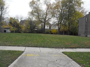 7620 S Marquette Ave, Chicago, IL 60649