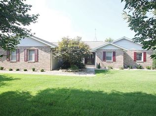 10 Lakeridge Trl, Alton, IL 62002