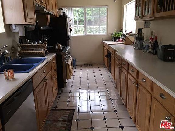 5th image of 4117 Camino Real