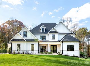124 Direct Dr, Mooresville, NC 28117