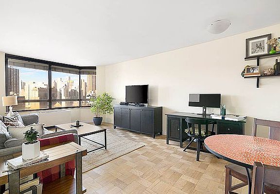 3rd image of 630 1st Ave APT 20J