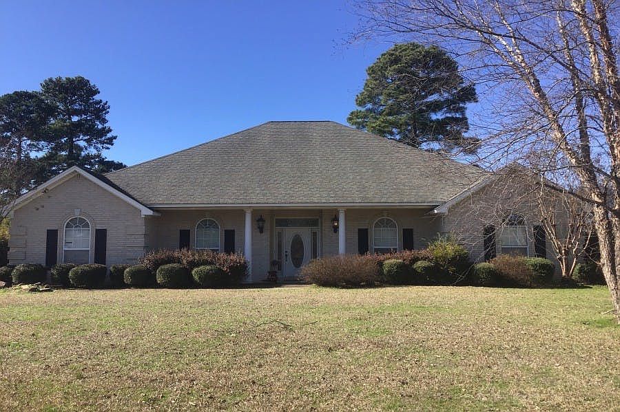 1st image of 16 Whitney Cir