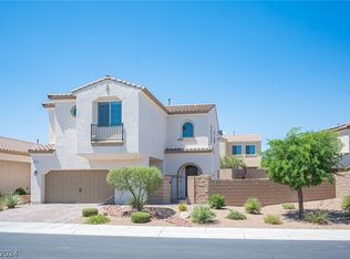 921 Kimbark Ave, Spring valley, NV 89148