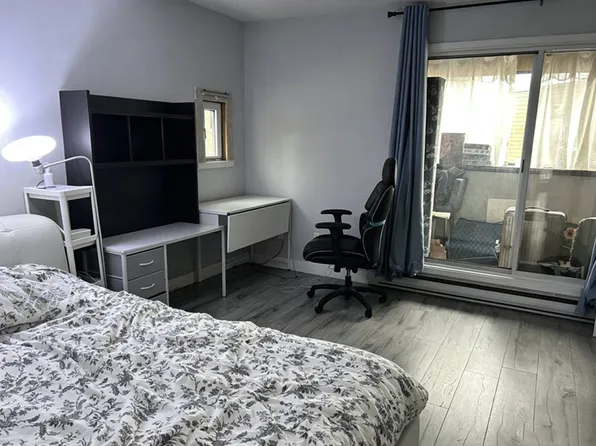 (undisclosed Address), North Vancouver, BC V7M 2P5