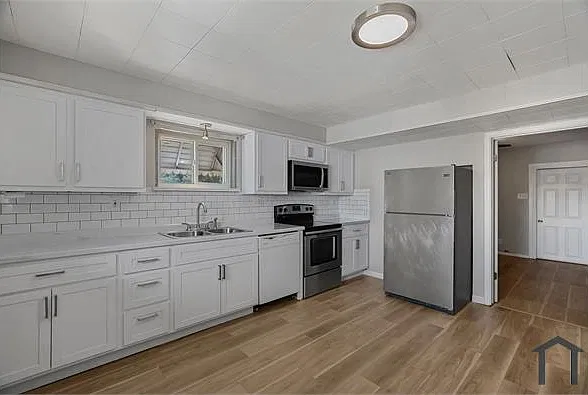3 bed, 970 sqft, $1,185 — Photo 4
