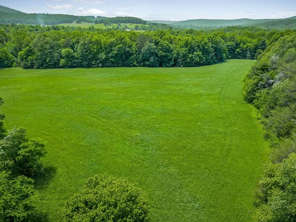 Jamestown Hwy, Alpine, TN 38543