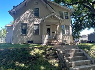 614 S 12th St, Burlington, IA