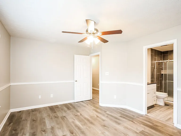 4087 Fairoaks Dr — Photo 12