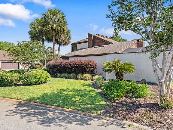 3rd image of 7835 Linkside Dr
