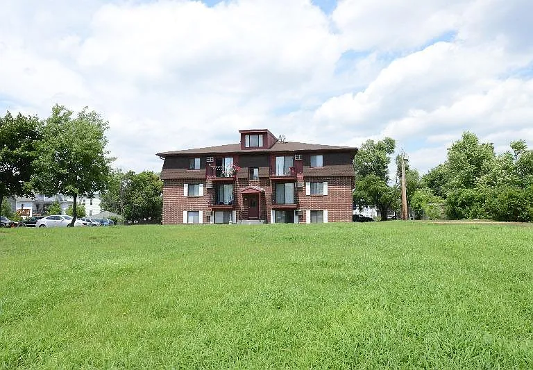 Valley Grove — Photo 17