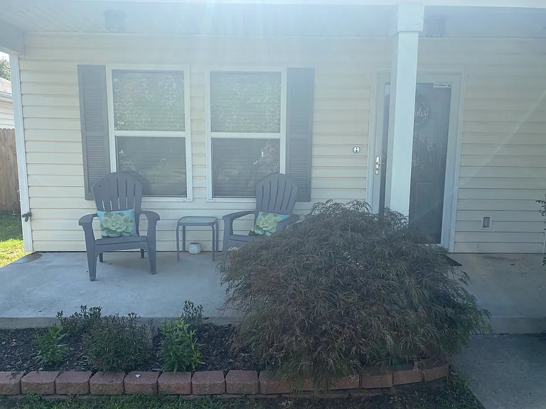 15616 Lilly Garden Ln — Photo 2