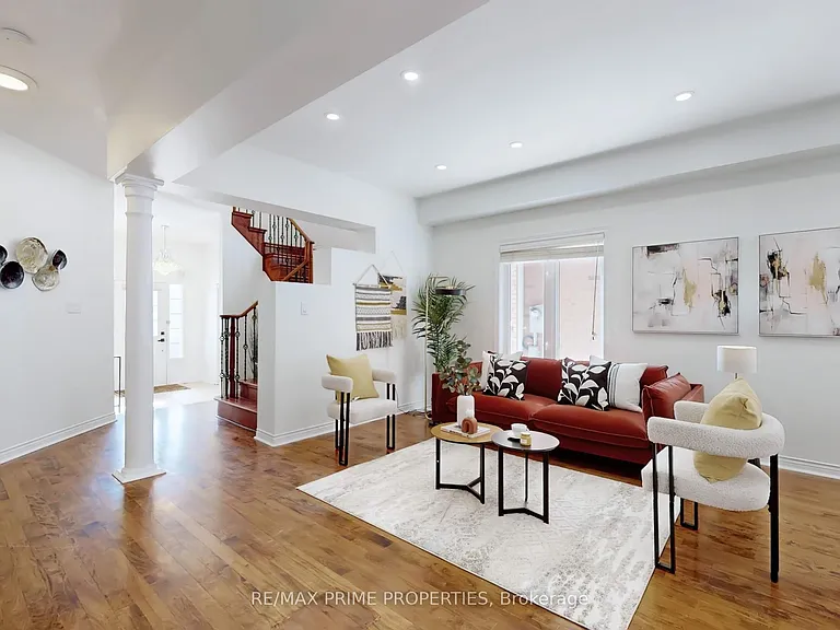 22 Waymount Ave — Photo 21