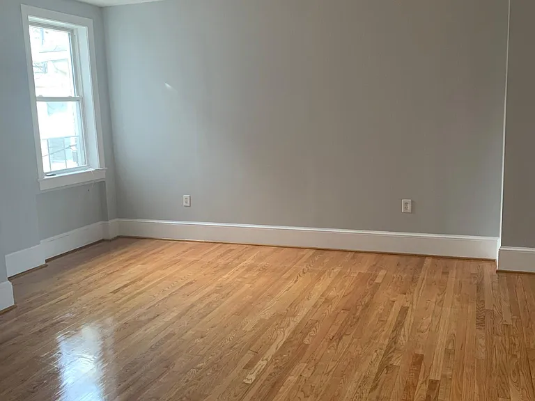 1418 Newton St NW #3 — Photo 23