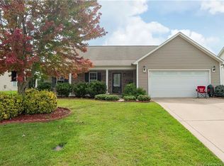 155 Audubon Dr, Raeford, NC 28376