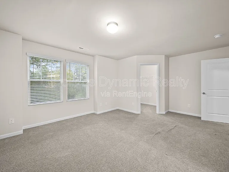 711 Lackey St — Photo 14