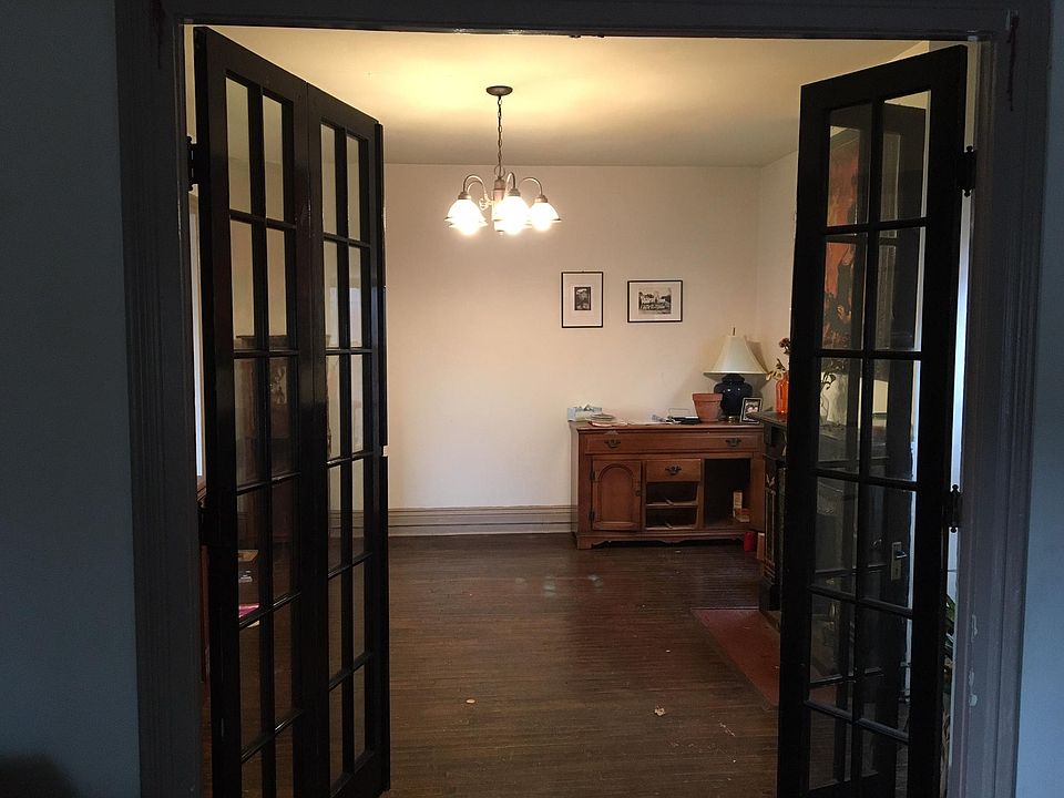 1st image of 39 Plymouth Ave