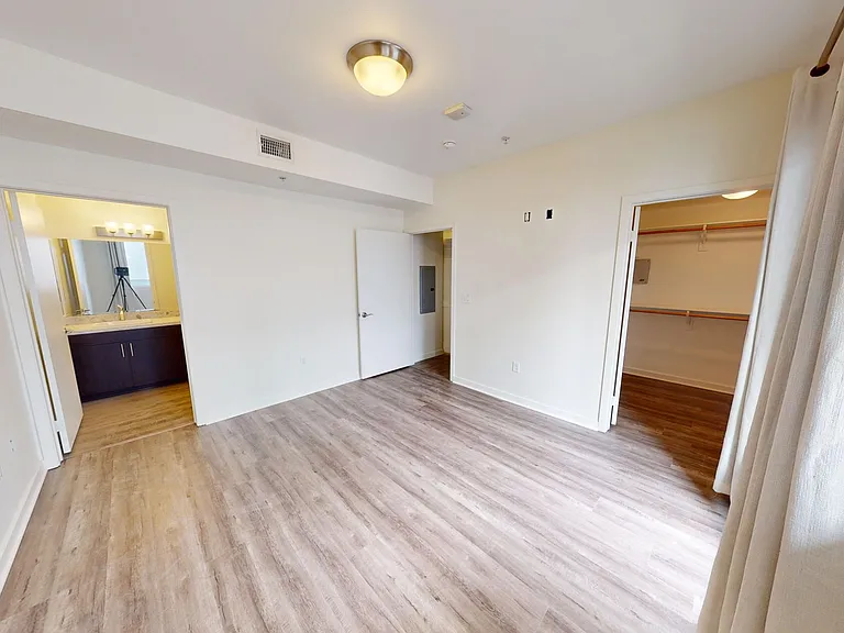 The Curson — Photo 18