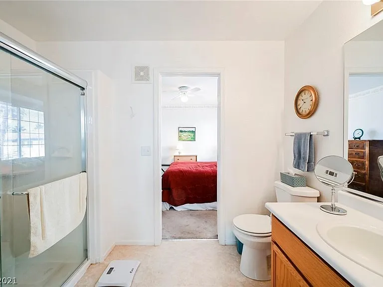 824 Radiant Star St — Photo 20