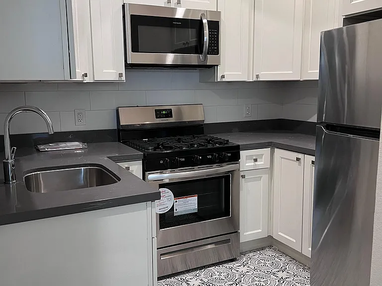Photo of a similar unit - Schedule an open house to see the property in person!