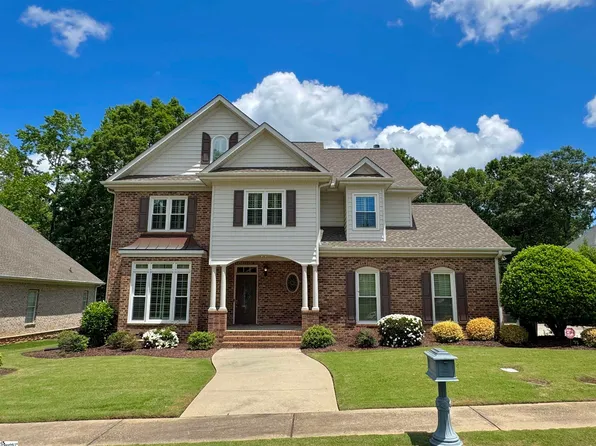 304 Chancellors Park Ct, Simpsonville, SC 29681