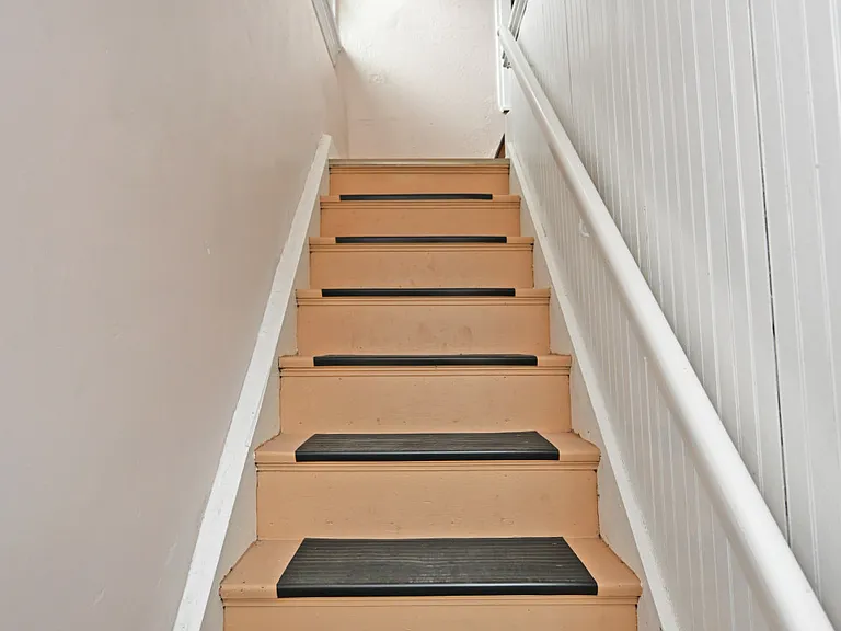 1359 Burdette Ave #3 — Photo 5
