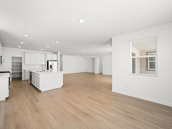 6 web or mls Lennar 10874 Lewis Pointe Ave 6