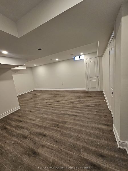 Burlington House for rent - 3 Bedrooms — photo 16