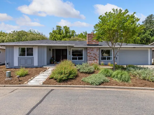 6518 Meadowgreen Place, Santa Rosa, CA 95409