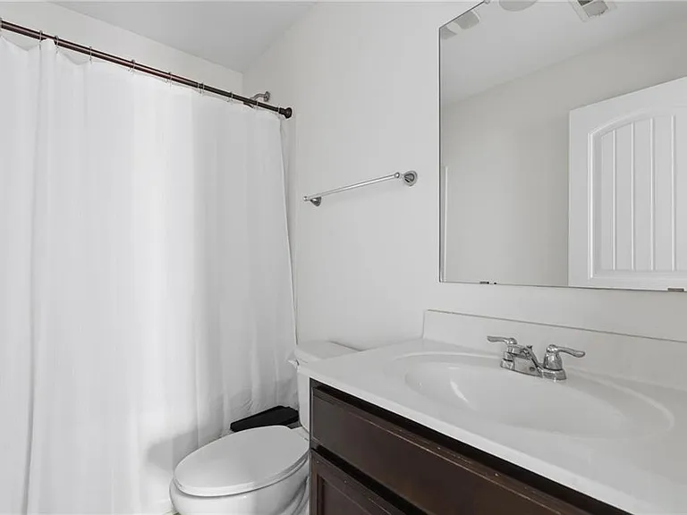 565 Dasheill Ln — Photo 13