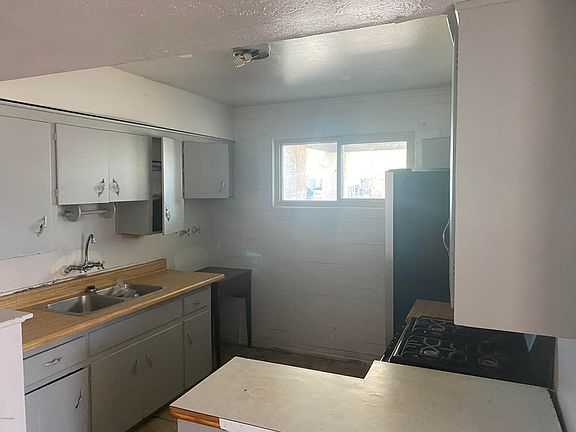 5th image of 4614 N 50th Ave