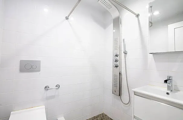 Rented by Platinum Properties | media 6