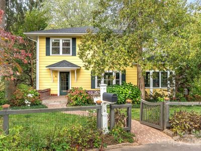 9 Garden Ter, Asheville, NC, 28804