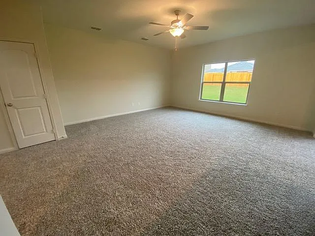 3110 Holstein Dr — Photo 36