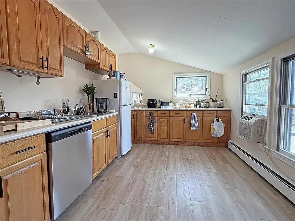 1 bed, $2,650 — Photo 1