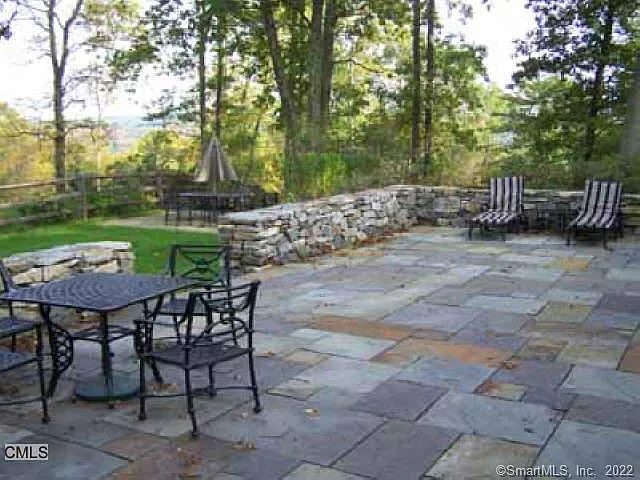 4 bed, 2.0 bath, 1720 sqft, $26,900 — Photo 3