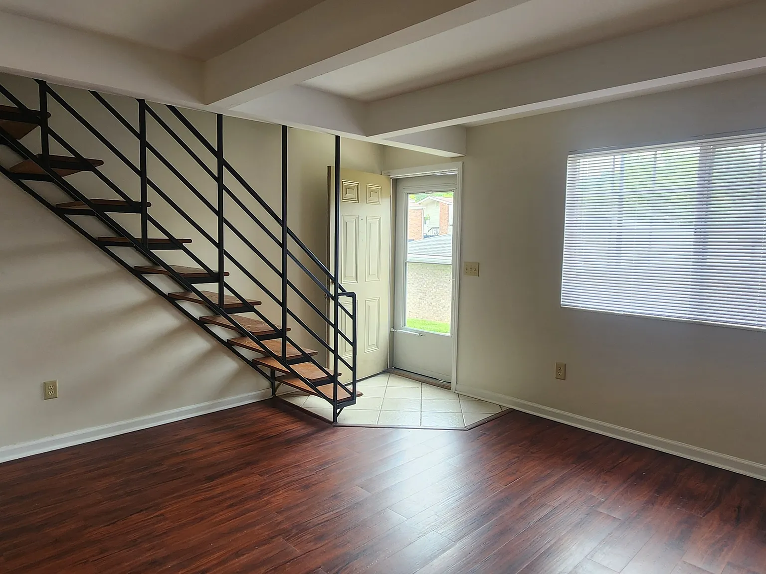 Rivergate Condos - 1410 Missouri Ave — Photo 3