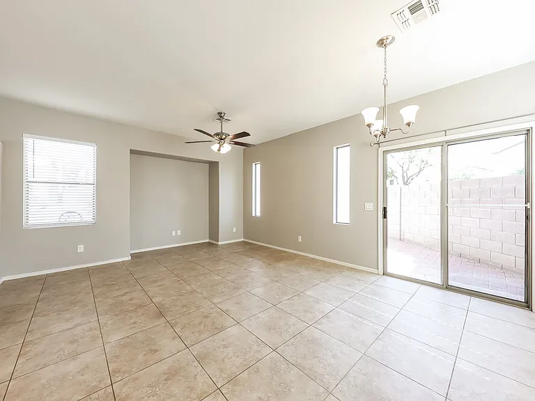 22052 N 30th Dr — Photo 5