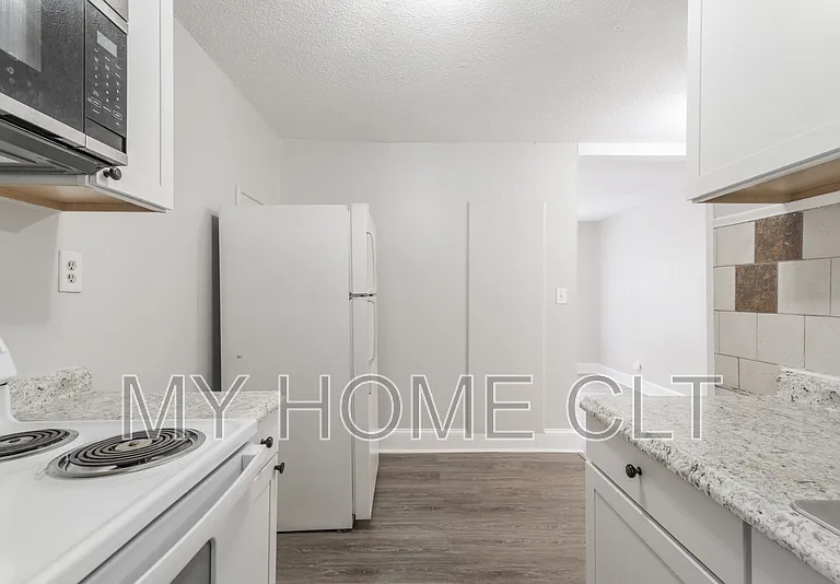 2517 Hemphill St #2 — Photo 15