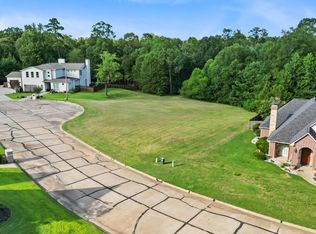 6706 Springwood Cir, Texarkana, TX 75503