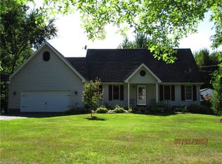 4432 Lyntz Townline Rd SW, Warren, OH 44481