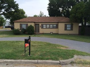 1611 NW Lake Ave, Lawton, OK 73507