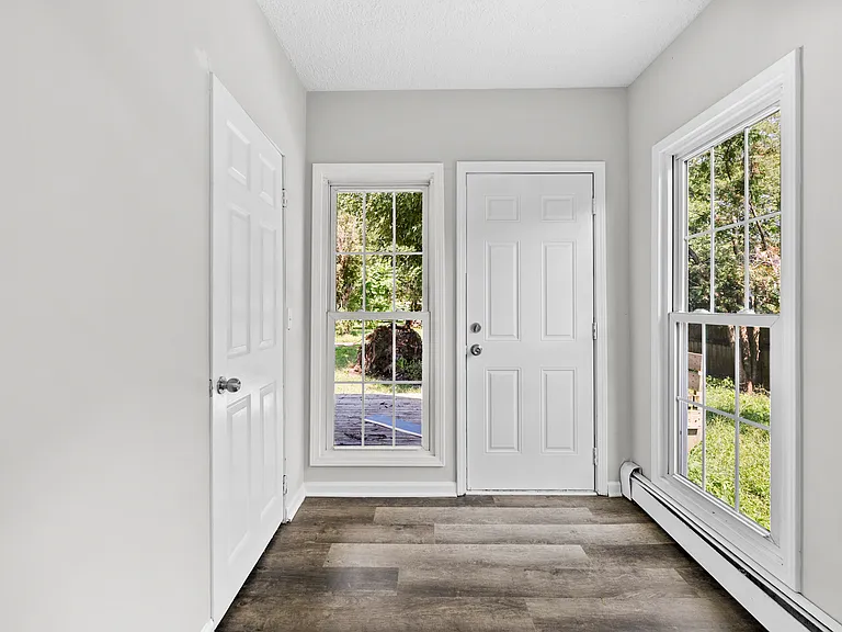 34080 Orangelawn St — Photo 24