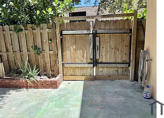 402 Waterview Dr — Photo 25