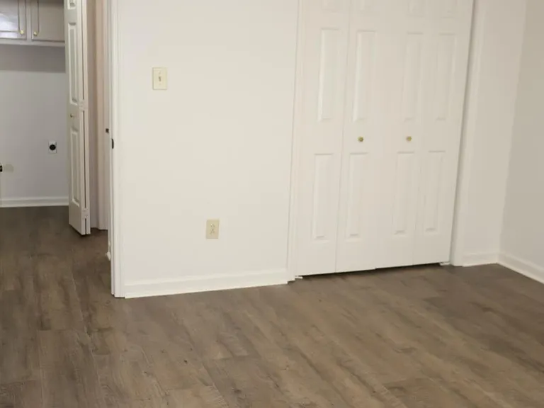 6864 Steeplechase Dr NW — Photo 28