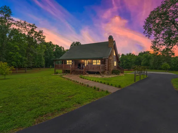 1963 Rocky Valley Rd, New Market, TN 37820