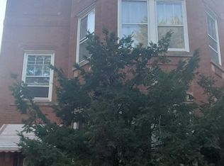 6132 N Moody Ave #2, Chicago, IL 60646
